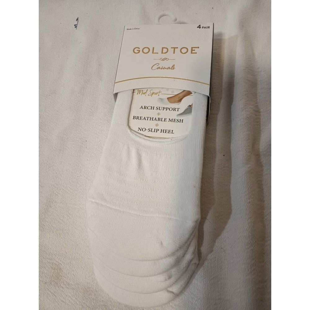 Gold Toe  4 pair mid sport size 6-9